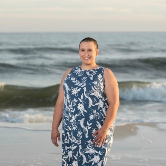 Meet your Posher, Samantha - Picture 2 of 4